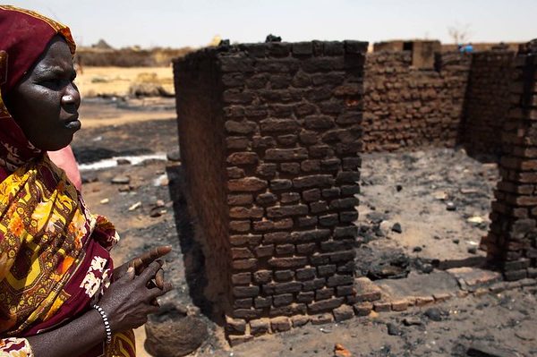 Trouw: Satellietbeelden-onderzoek verwoesting in Darfur